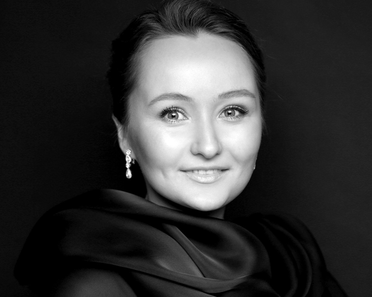 Portrait der Sängerin Julia Lezhneva.
